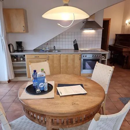 Apartment Gemuetliche Fuer Zwei In Ruhiger Lage- By Interhome *