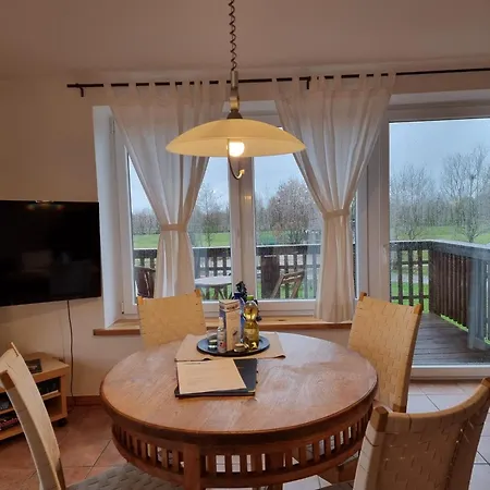 Apartment Gemuetliche Fuer Zwei In Ruhiger Lage- By Interhome