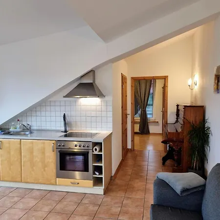 Apartment Gemuetliche Fuer Zwei In Ruhiger Lage- By Interhome *