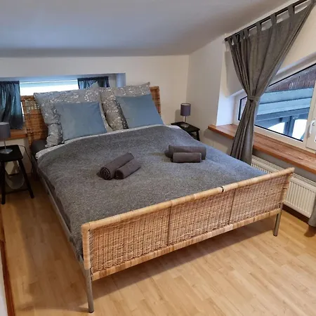 Gemuetliche Fuer Zwei In Ruhiger Lage- By Interhome *